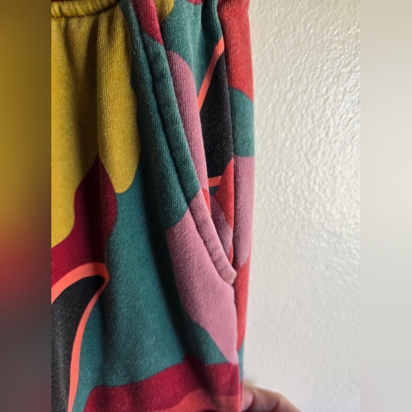 Marine Layer, Amelia Sweatpants, In Prints, Size Medium - Picture 11 of 12